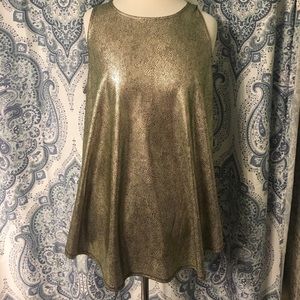 Alfani Gold top like new
