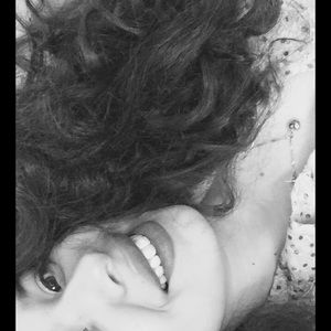 Meet your Posher, Evelyn