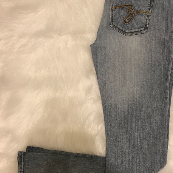 Jeans - Picture 3 of 4