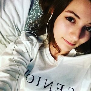 Meet your Posher, Tabitha