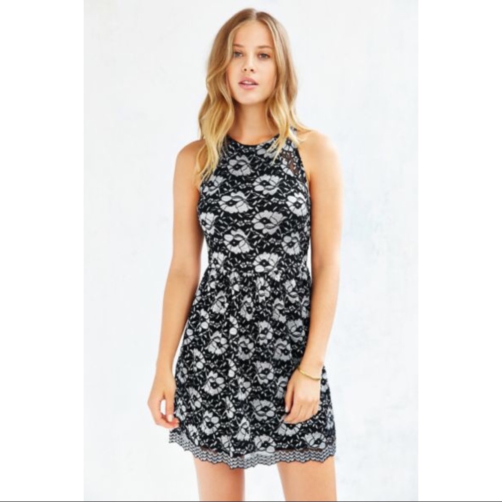 NWOT URBAN OUTFITTERS SKATER DRESS