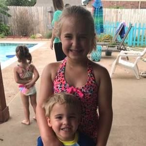 Meet your Posher, Nikki