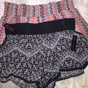2 Juniors Printed Shorts **** SOLD****