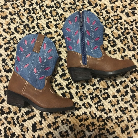 star cowgirl boots