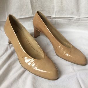 Stuart Weitzman Nude "Moody" Patent Heels
