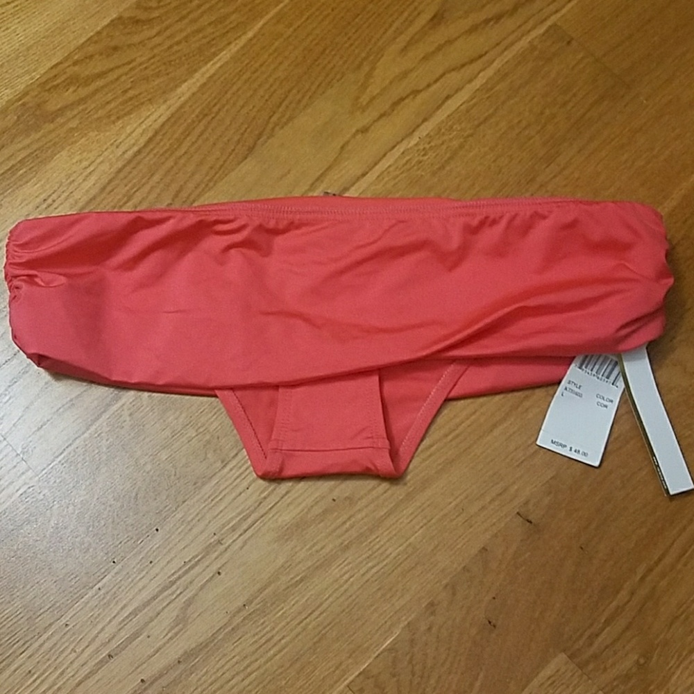 Raisins coral bikini bottom