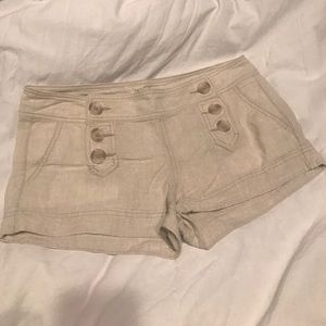 Express button front shorts