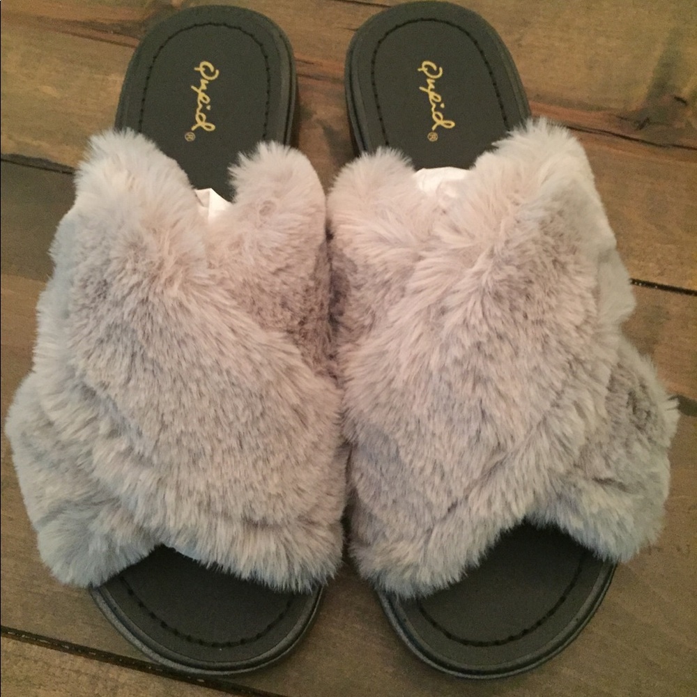 Qupid Grey Faux Fur Slides