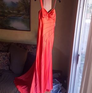 Silky Prom Dress 😗