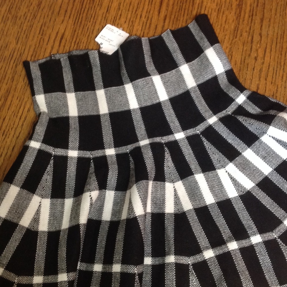 NWT Forever 21 plaid knit mini skirt