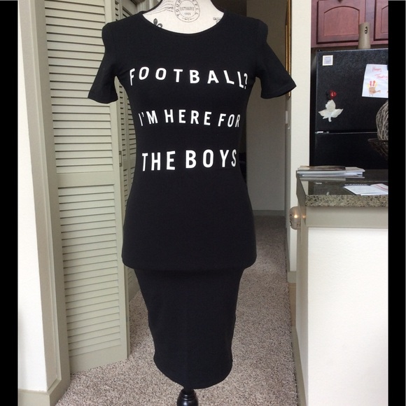 🏈 Football? ASOS T-shirt Dress 🏈 - Picture 3 of 5