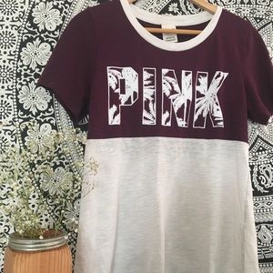 VS PINK t-shirt 🔥 2 HOUR SALE 🔥used 😇