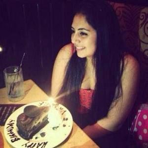 Meet your Posher, Danielle