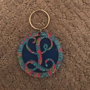 Lilly Pulitzer L keychain