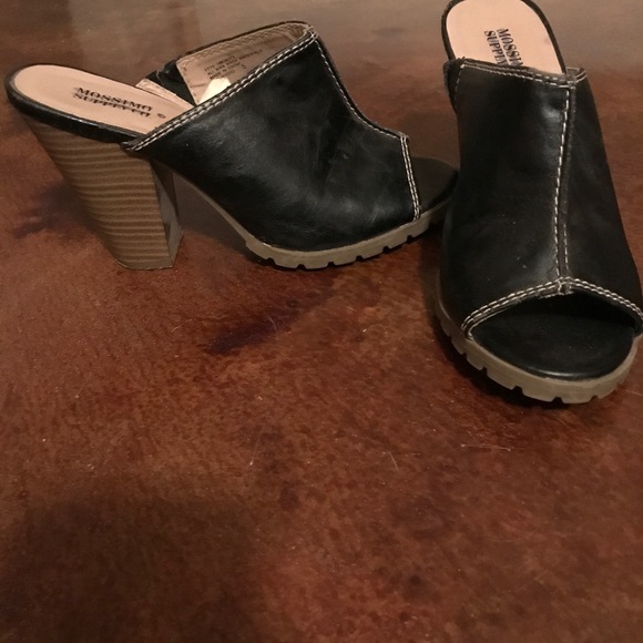 Black leather heels - Picture 3 of 3