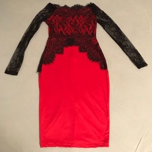 NWOT Women's red & black long sleeve lace dress