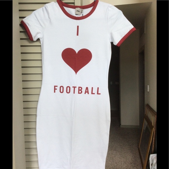 I ❤️ 🏈 T-shirt Dress - Picture 3 of 6