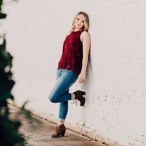 Meet your Posher, Katelyn