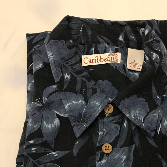 Round Tree & York Caribbean Men's a Hawaiian Shirt - Picture 5 of 6