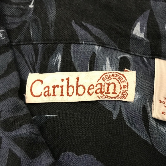 Round Tree & York Caribbean Men's a Hawaiian Shirt - Picture 6 of 6