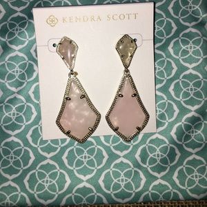 Kendra Scott Alexa Drop Gold Rose Quartz Earrings