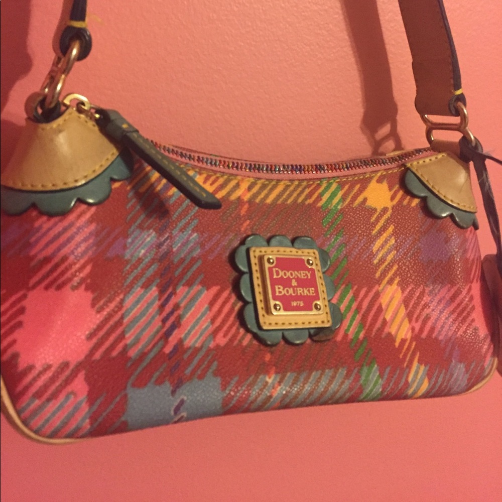 Dooney & Bourke small purse