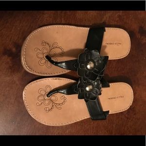 Black flower sandals!