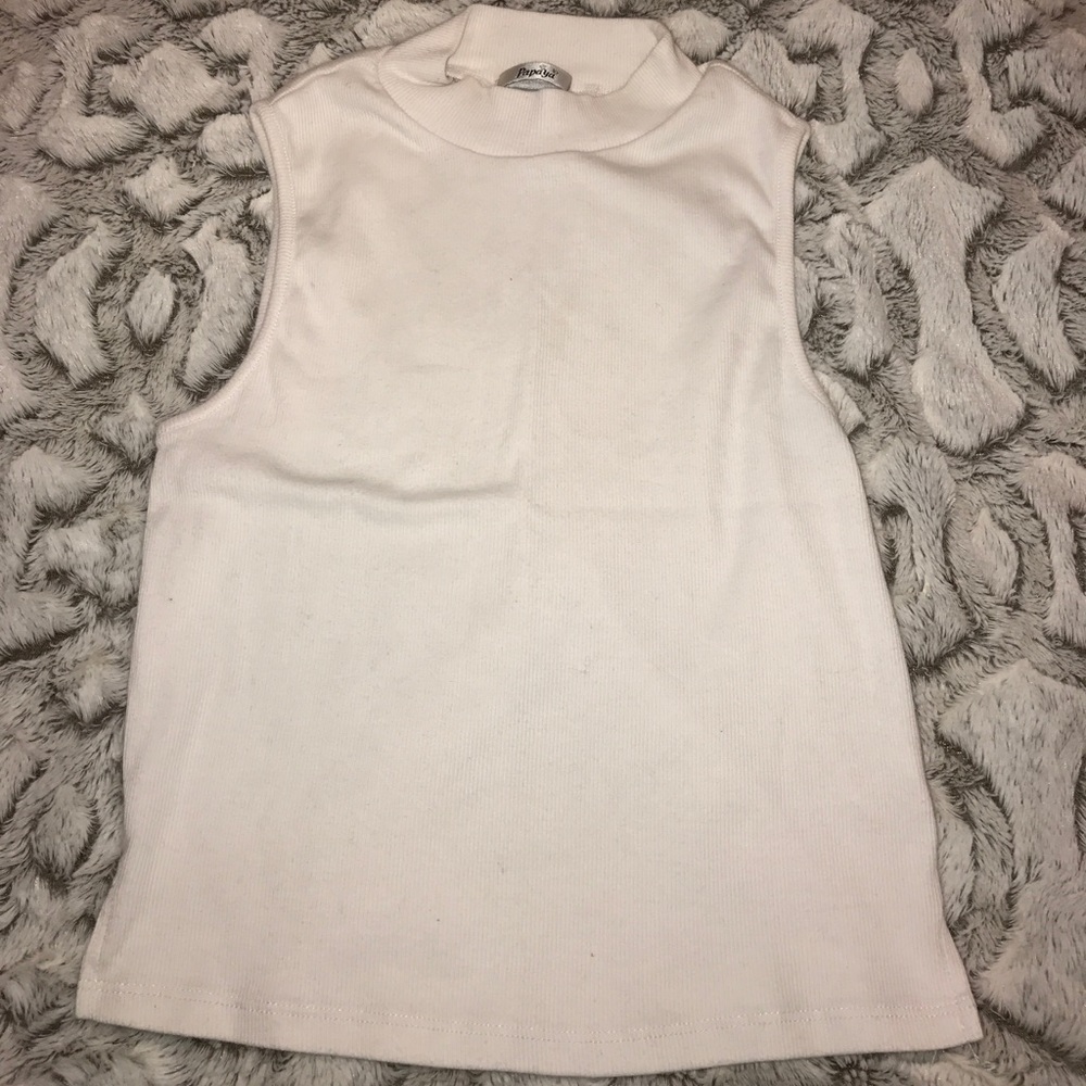 White turtle neck crop top sleeveless
