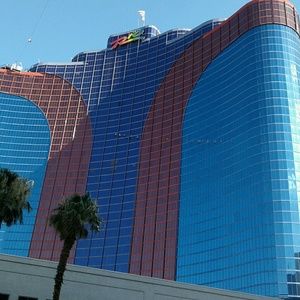 Meet your Posher, Antoine