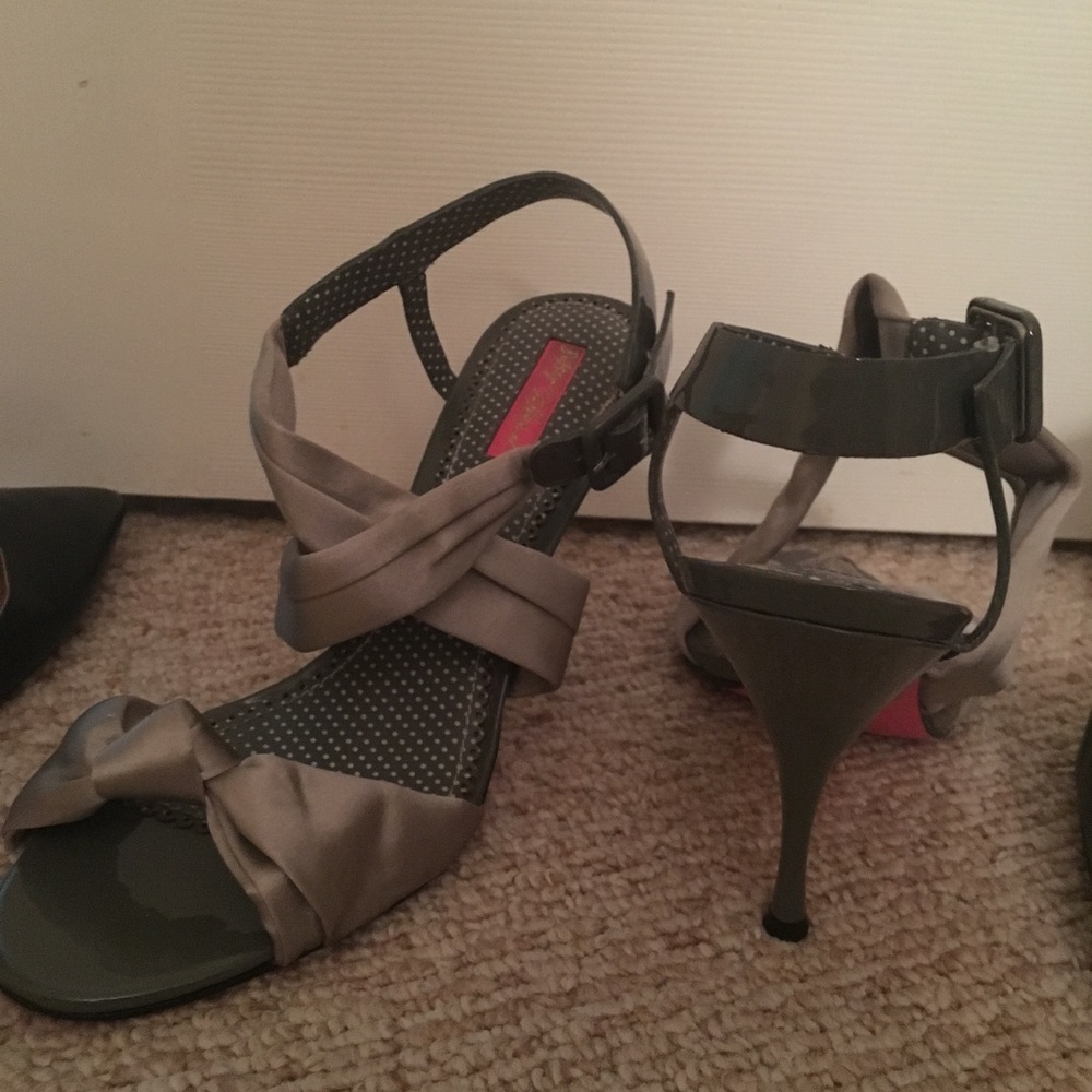 Betsy Johnson vintage heels