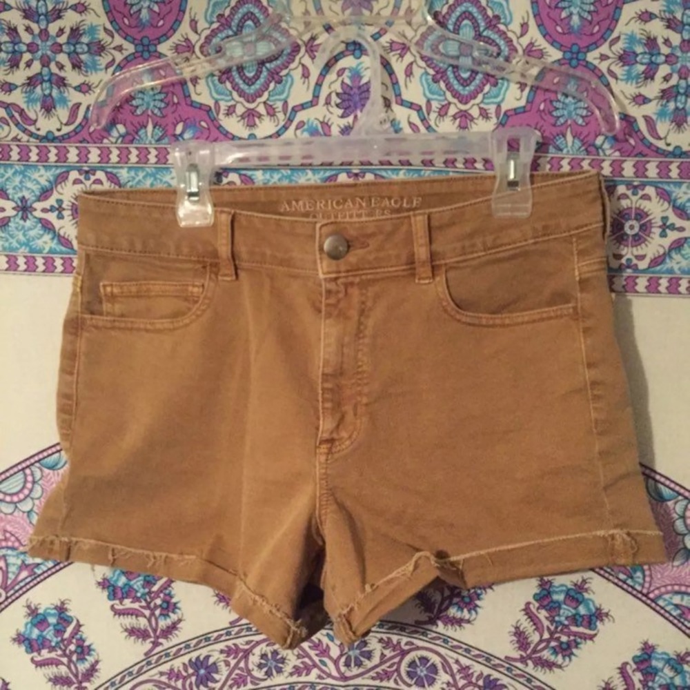 American Eagle High Waisted Tan Shorts