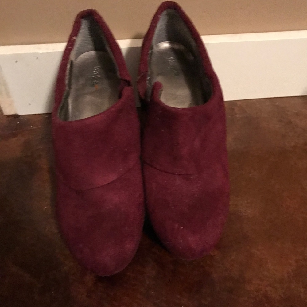 Burgundy/Maroon booties/wedges