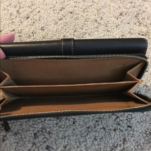 Coach Bags - Coach Wallet - Smooth Black Leather Coach Bags - Coach Wallet - Smooth Black Leather