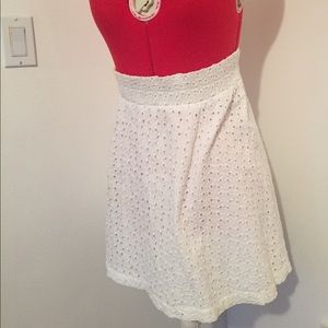 Eyelet skirt