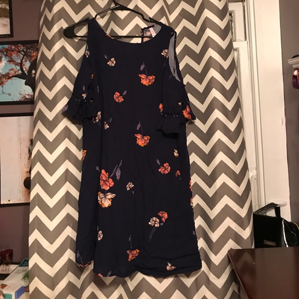 Many floral dress