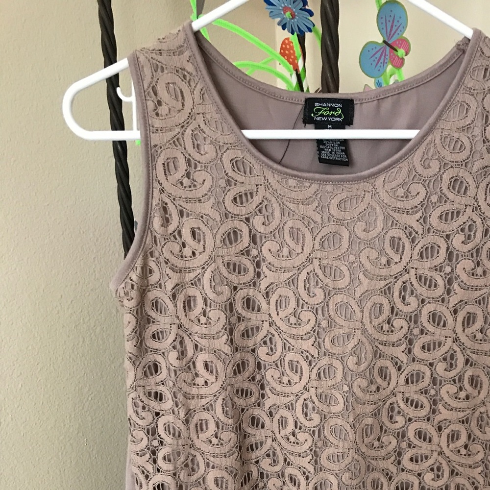Gorgeous Open Back High/Low Top $8 Sz Med