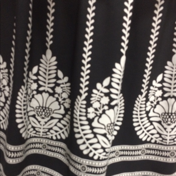 Greylin black and white skirt NWOT - Picture 2 of 4