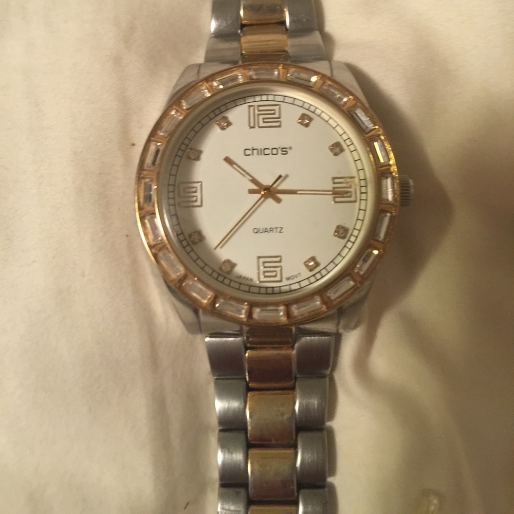 Chicos watch