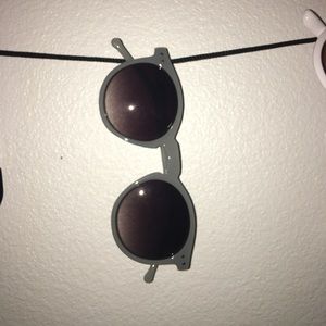 Sun Glasses ☀️ Super cute!!!