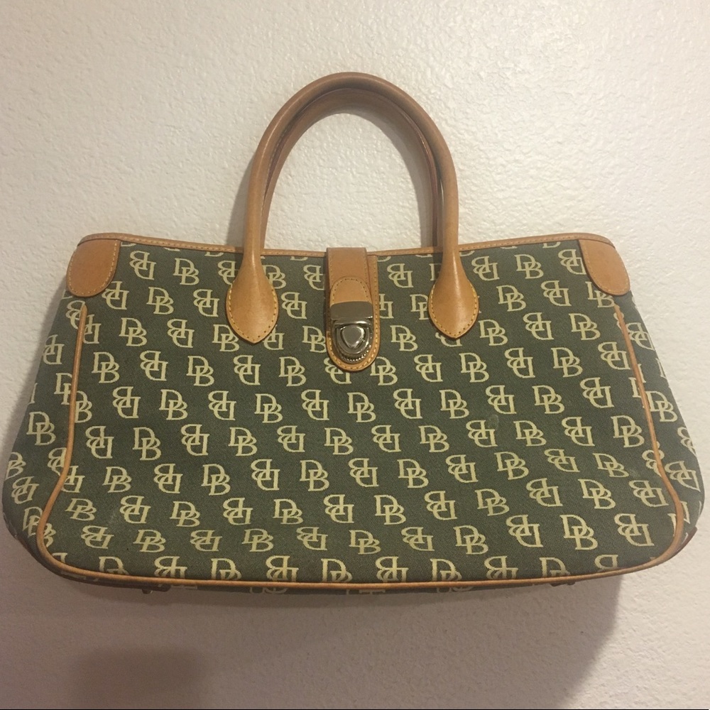 Dooney and Bourke bag