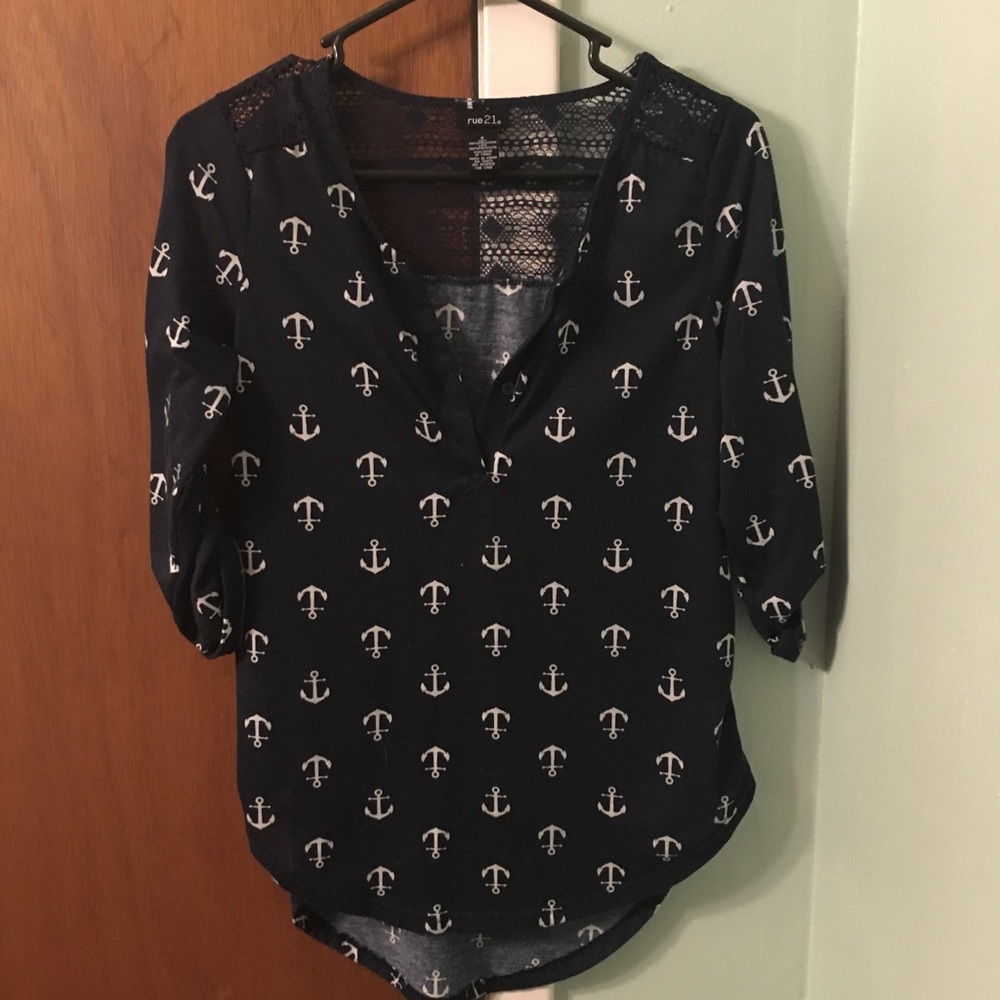 **SOLD ON MERCARI**Navy Anchor Blouse