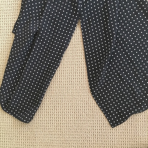 TOPSHOP polkadot silky dress. - Picture 2 of 2