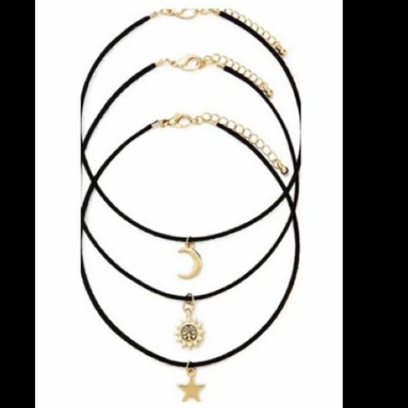 Jewelry - Chokers