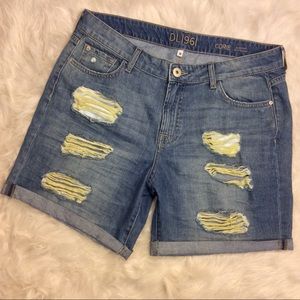 Dl1961 cuffed slouchy boyfriend style shorts