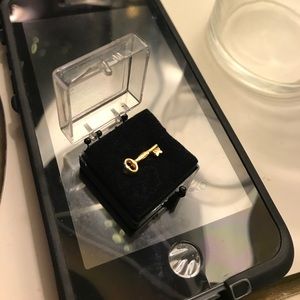 Kappa Kappa Gamma (KKG) pin without enamel