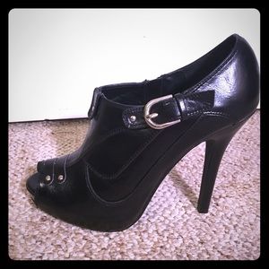 Black Peep Toe bootie with side zipper & buckle