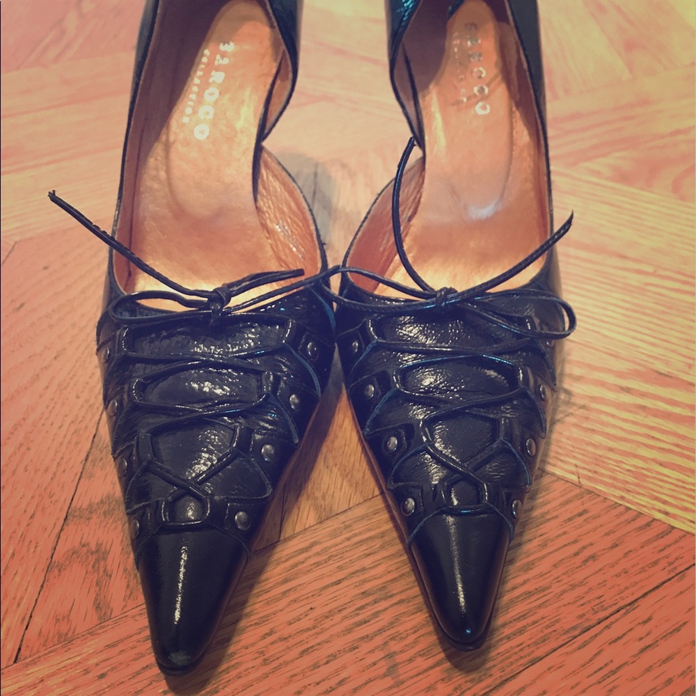Baroco pointy toe pumps