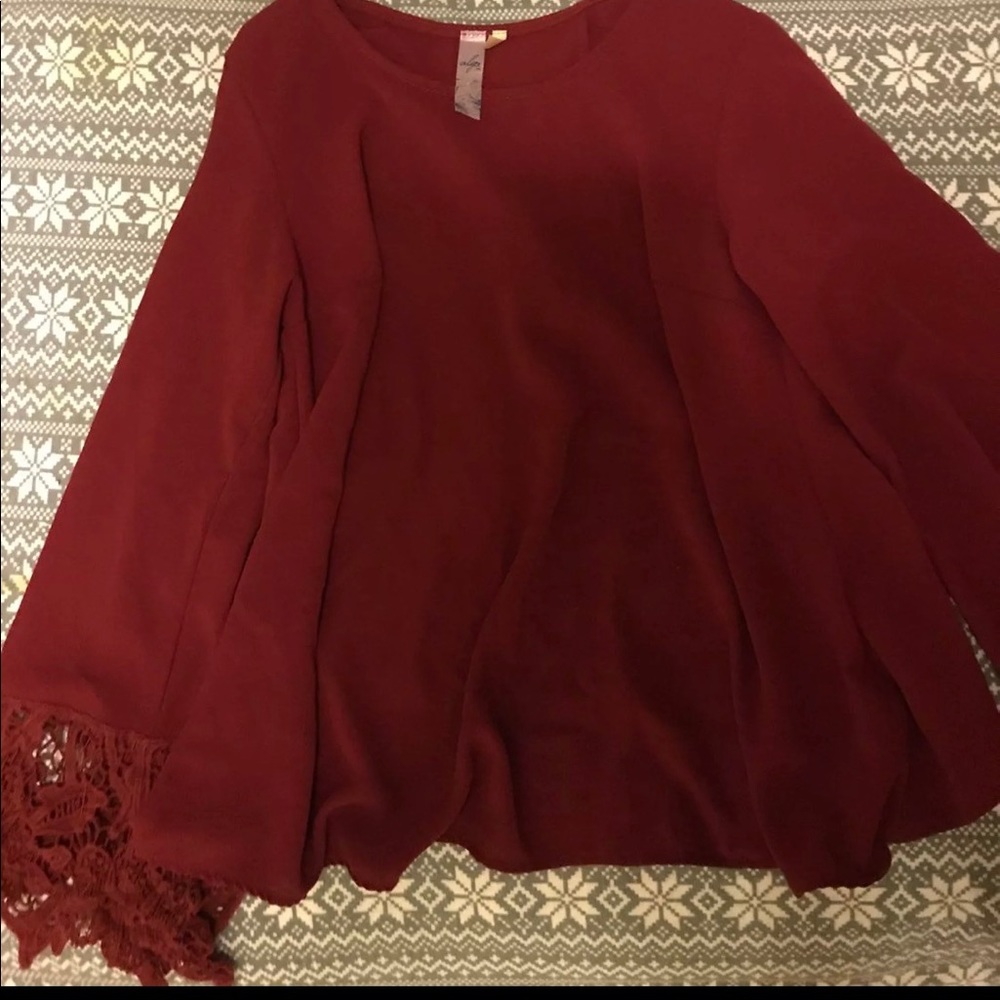 ADORABLE blouse