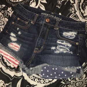 WORN TWICE - AEO American Flag Shorts
