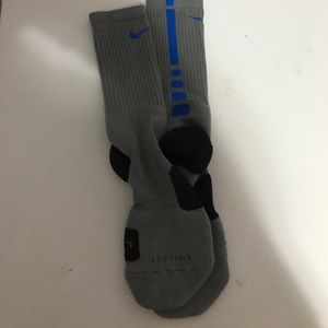 Men's Nike elites